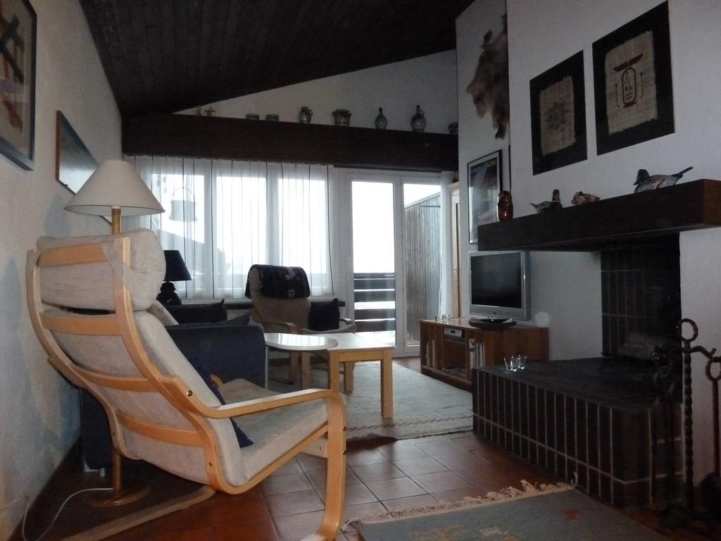 Ferienwohnung Murschetg Laax Habitación foto