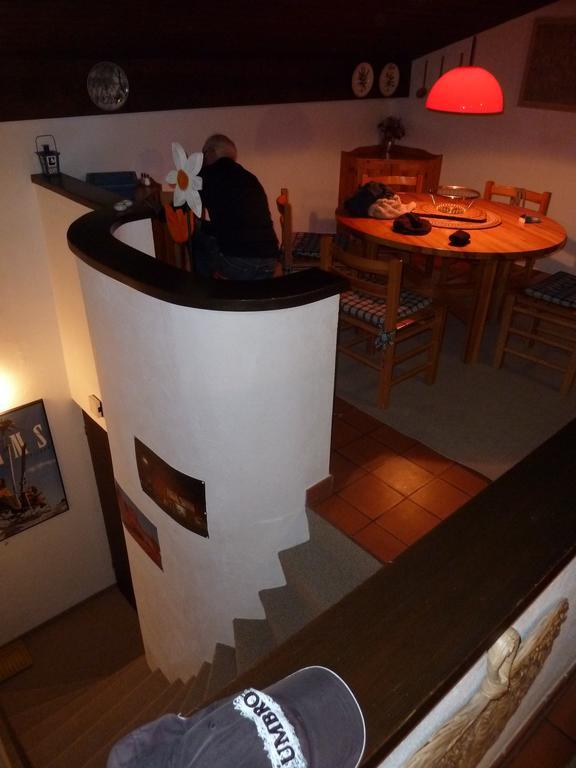 Ferienwohnung Murschetg Laax Habitación foto